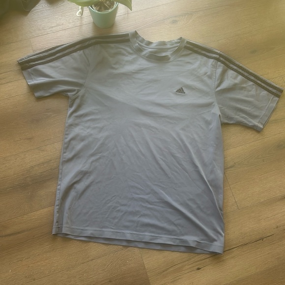 Adidas Shirt ! Medium - Picture 1 of 4